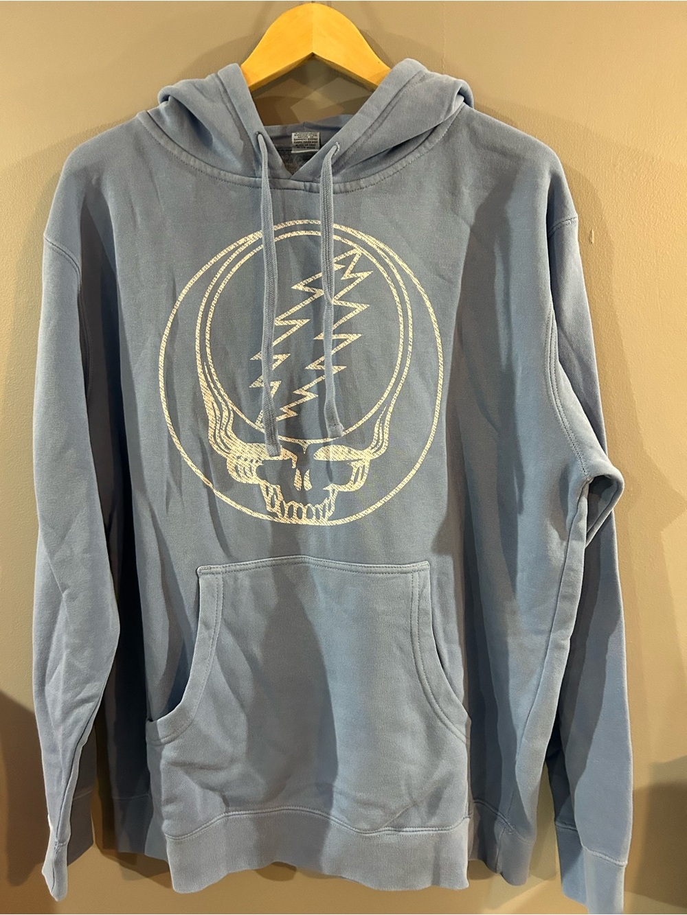Light Blue Graphic Pullover Hoodie with Skull Emblem Grateful Dead